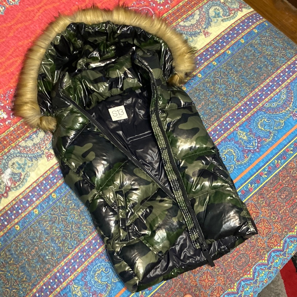 S13 size 8 vest unisex